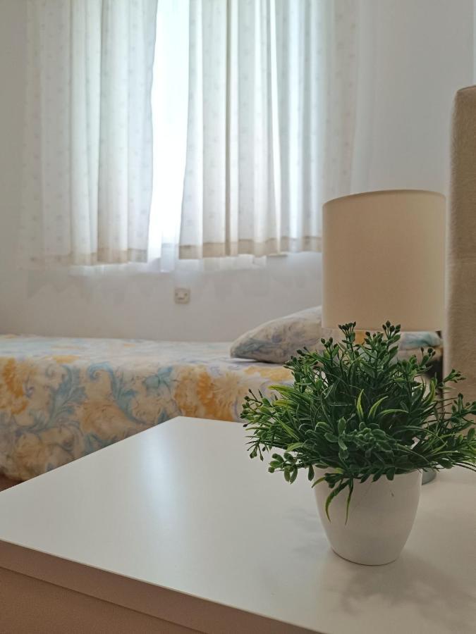 Apartment Lori 茨里克韦尼察 外观 照片